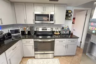 3127 Dole St, Holiday, FL 34691 - Photo 11