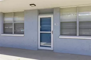 4895 Bay St NE, Saint Petersburg, FL 33703 - Photo 3