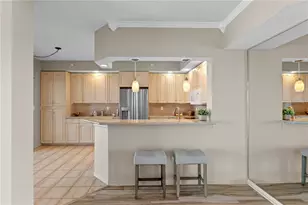 4717 Dolphin Cay Ln S, Saint Petersburg, FL 33711 - Photo 17