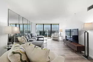 400 Island Way, Clearwater Beach, FL 33767 - Photo 19