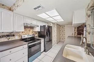 4712 Coachmen Rd, New Port Richey, FL 34655 - Photo 15