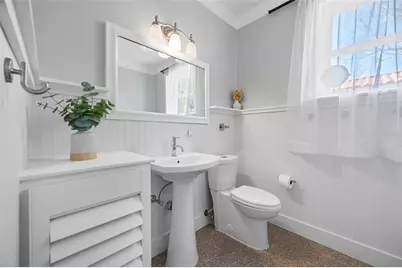 205 25th Avenue NE, Saint Petersburg, FL 33704 - Photo 37