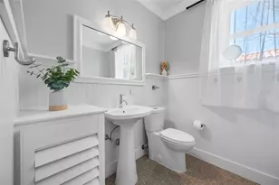 205 25th Ave NE, Saint Petersburg, FL 33704 - Photo 37