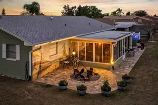 1728 Coco Palm Cir, Sun City Center, FL 33573 - Photo 3