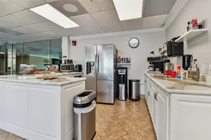 7050 Sunset Dr S, South Pasadena, FL 33707 - Photo 37