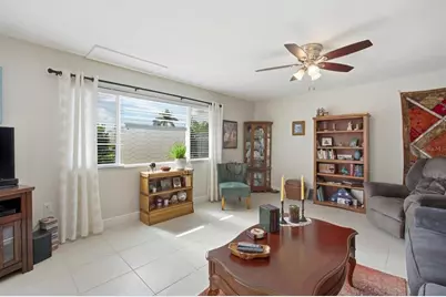 2320 Aquabluff Place #V274, Sarasota, FL 34231 - Photo 3