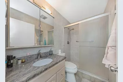 6976 Sunset Drive S #6976, Saint Petersburg, FL 33707 - Photo 15