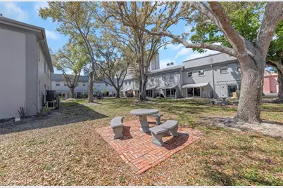 6976 Sunset Drive S #6976, Saint Petersburg, FL 33707 - Photo 23