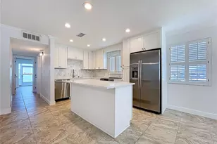 250 126th Ave, Treasure Island, FL 33706 - Photo 5