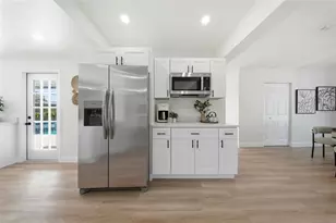 327 N Duncan Ave, Clearwater, FL 33755 - Photo 13