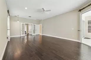 3351 Bristol Pl, Tarpon Springs, FL 34688 - Photo 43
