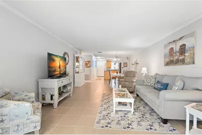 3114 59th Street S #302, Gulfport, FL 33707 - Photo 13