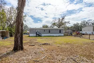 40545 Stewart Rd, Zephyrhills, FL 33540 - Photo 23