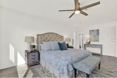 1979 Iowa Avenue NE, Saint Petersburg, FL 33703 - Photo 21