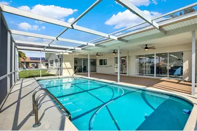 1979 Iowa Avenue NE, Saint Petersburg, FL 33703 - Photo 39