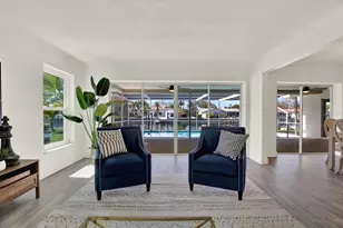 1979 Iowa Ave NE, Saint Petersburg, FL 33703 - Photo 5