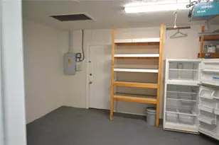 746 Barbara St, Palm Harbor, FL 34684 - Photo 33