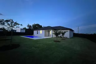 1326 NE 7th Pl, Cape Coral, FL 33909 - Photo 43