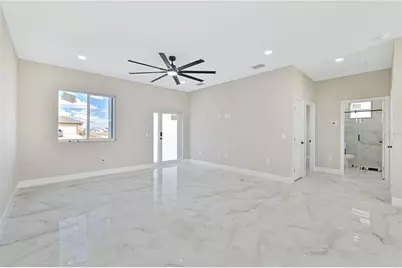 1326 NE 7th Place, Cape Coral, FL 33909 - Photo 7