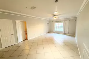 4305 Bayside Village Dr, Tampa, FL 33615 - Photo 5