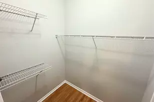 4305 Bayside Village Dr, Tampa, FL 33615 - Photo 9