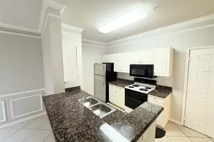 4305 Bayside Village Dr, Tampa, FL 33615 - Photo 15