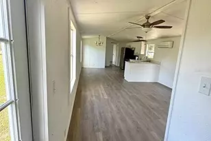 1516 Commercial Pl, Zephyrhills, FL 33540 - Photo 7