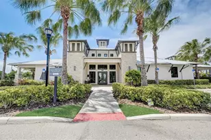 6909 Crestpoint Dr, Apollo Beach, FL 33572 - Photo 97