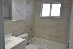 1351 Whitehall Ln, Holiday, FL 34691 - Photo 11