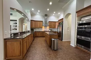 21001 Lake Vienna Dr, Land O Lakes, FL 34638 - Photo 19