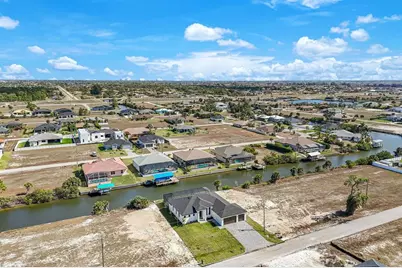 1925 NW 34th Place, Cape Coral, FL 33993 - Photo 29