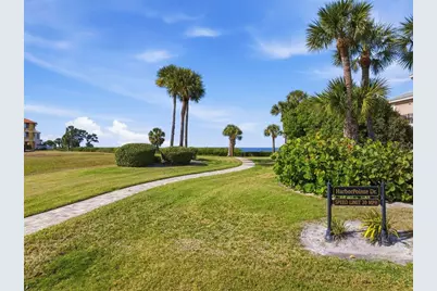 25 Harborpointe Drive, Port Richey, FL 34668 - Photo 25