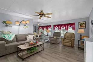 8430 Highpoint Blvd, Brooksville, FL 34613 - Photo 9