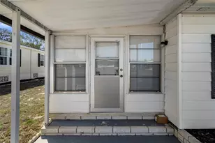 8430 Highpoint Blvd, Brooksville, FL 34613 - Photo 5