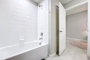 197 Rain Berry Ave, Ruskin, FL 33570 - Photo 11