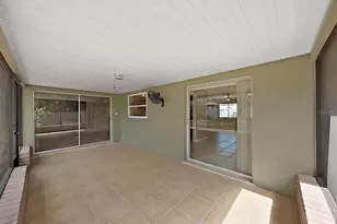 1324 Summerlin Dr, Clearwater, FL 33764 - Photo 25