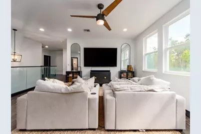 1064 Sylvia Lane, Tampa, FL 33613 - Photo 25