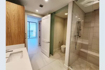 275 1st Avenue S #2307, Saint Petersburg, FL 33701 - Photo 19