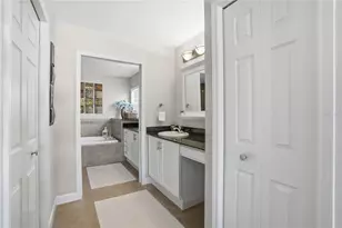 5860 Windermere Dr, Palm Harbor, FL 34685 - Photo 15