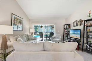 5860 Windermere Dr, Palm Harbor, FL 34685 - Photo 11