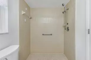 3957 Tarpon Pointe Cir, Palm Harbor, FL 34684 - Photo 13