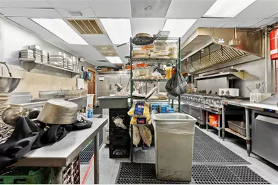 7390 Shoal Line Boulevard, Weeki Wachee, FL 34607 - Photo 31