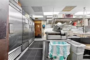 7390 Shoal Line Blvd, Weeki Wachee, FL 34607 - Photo 23