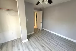 2221 23rd Ave S, Saint Petersburg, FL 33712 - Photo 15