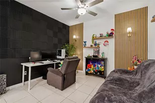 6773 Ripple Pond Loop, Zephyrhills, FL 33541 - Photo 11