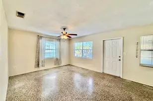 257 38th Ave SE, Saint Petersburg, FL 33705 - Photo 5