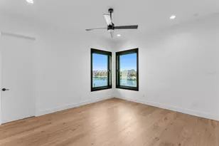 500 Barcelona Dr, Saint Petersburg, FL 33715 - Photo 43