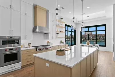 500 Barcelona Drive, Saint Petersburg, FL 33715 - Photo 11