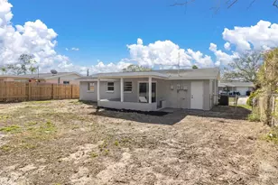 4652 Kennedy Dr, New Port Richey, FL 34652 - Photo 21
