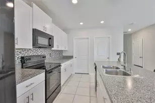 797 Olive Conch St, Ruskin, FL 33570 - Photo 9